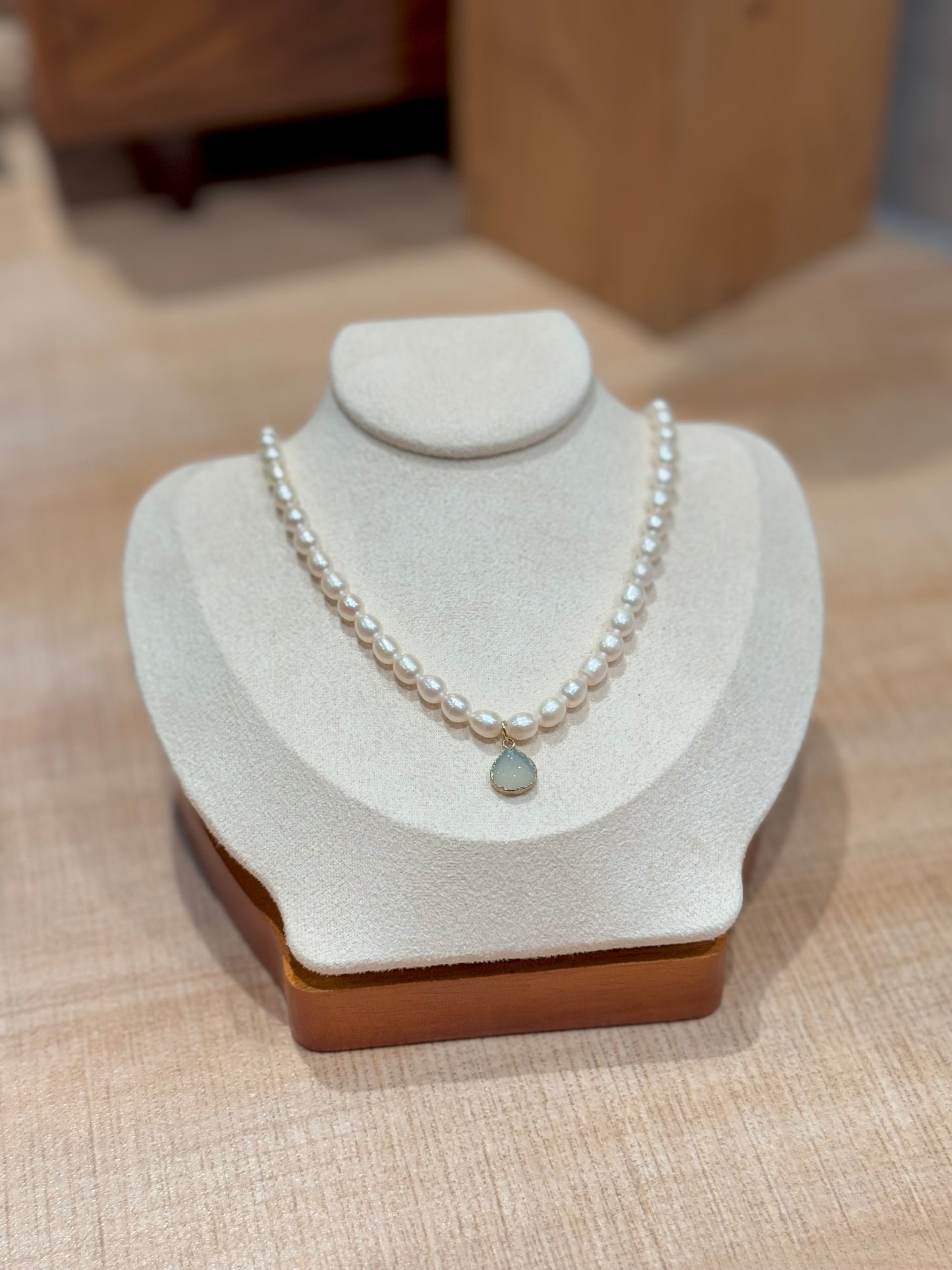 原礦天河石吊墜珍珠項鏈(5+mm珍珠)