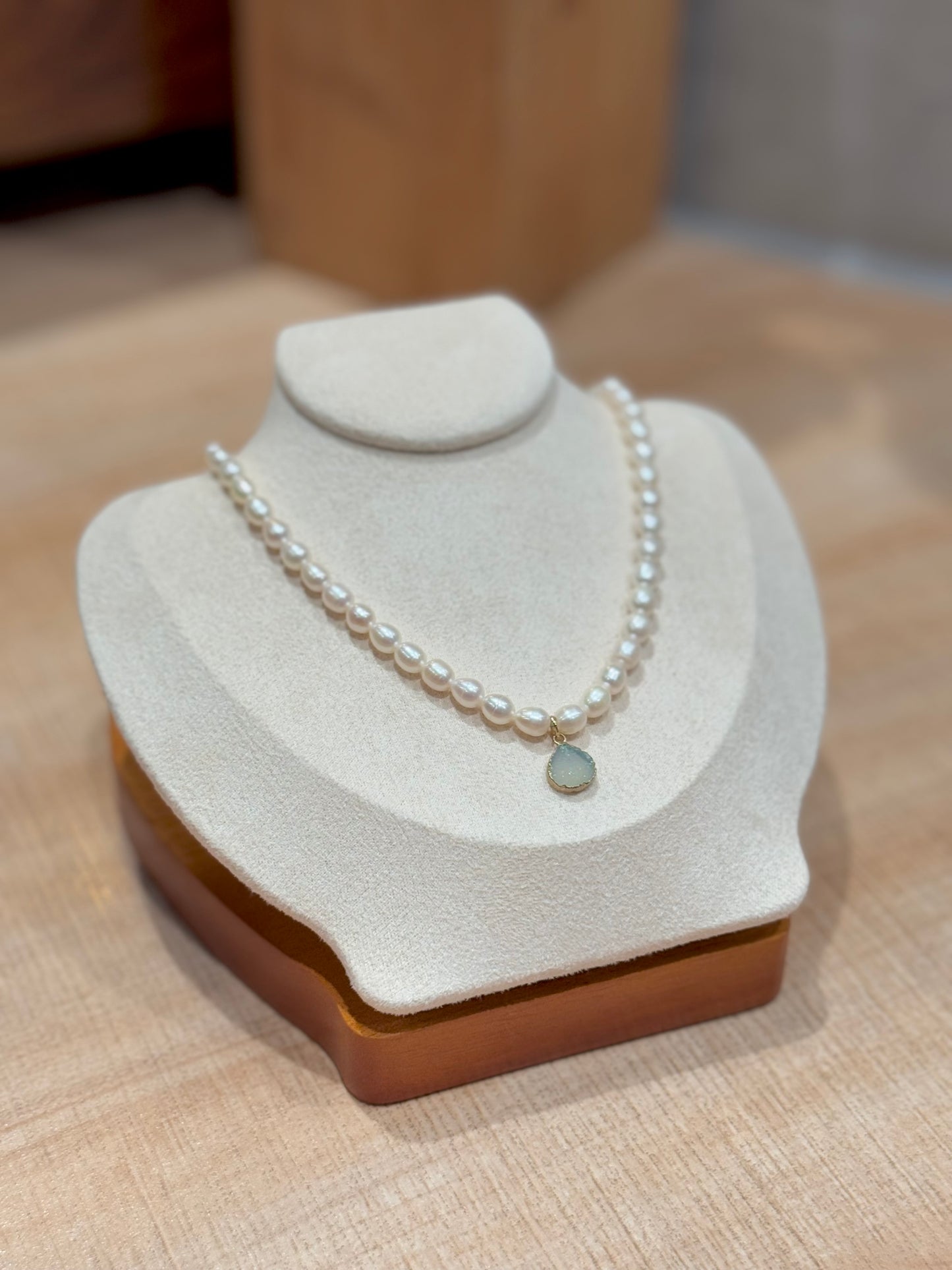 原礦天河石吊墜珍珠項鏈(5+mm珍珠)