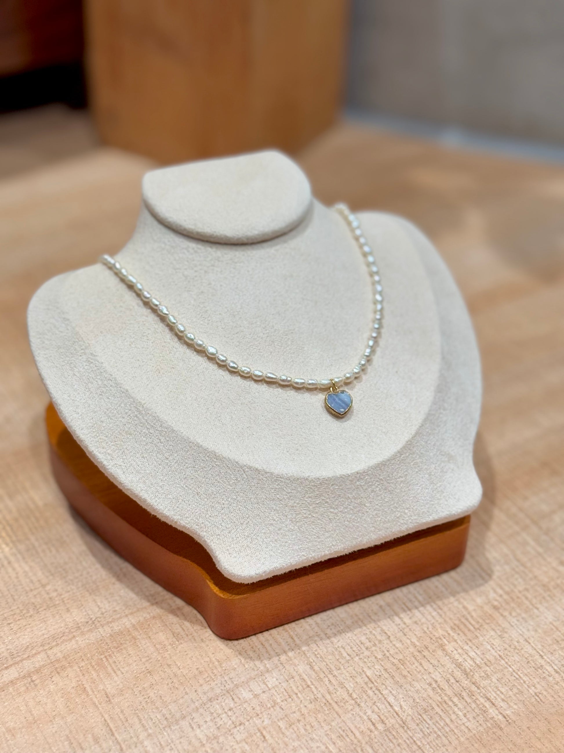 坦桑石-珍珠頸鏈-珍珠項鏈-心形吊墜-Tanzanite-Pearl necklace-Heart-shaped Pendant.